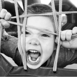 La Minute Psy : face au confinement, comment faire patienter les enfants ?